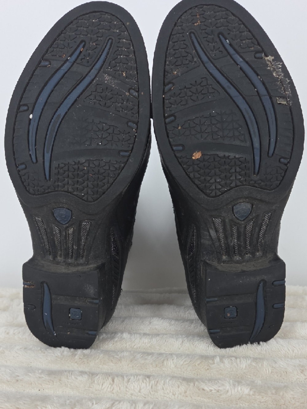 Ariat SOLD - Picture 11 of 13